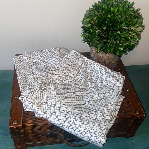 Kenar Printed Pants - Picture 6 of 8